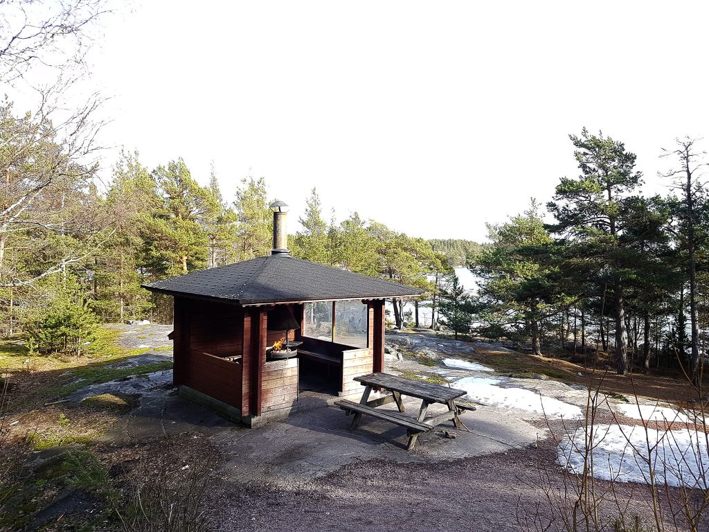 Cooking hut at Kopparnäs-Störsvik recreation area