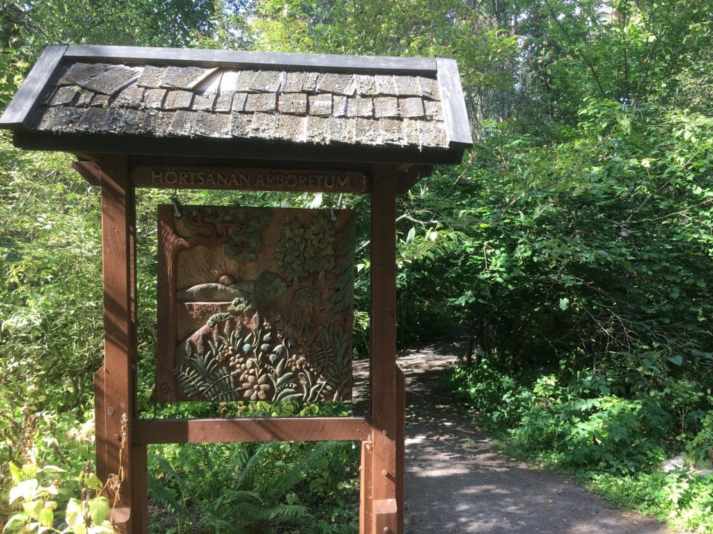 Hörtsänä Arboretum gate