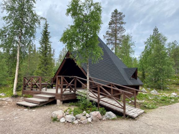 Särkivaara lean-to shelter