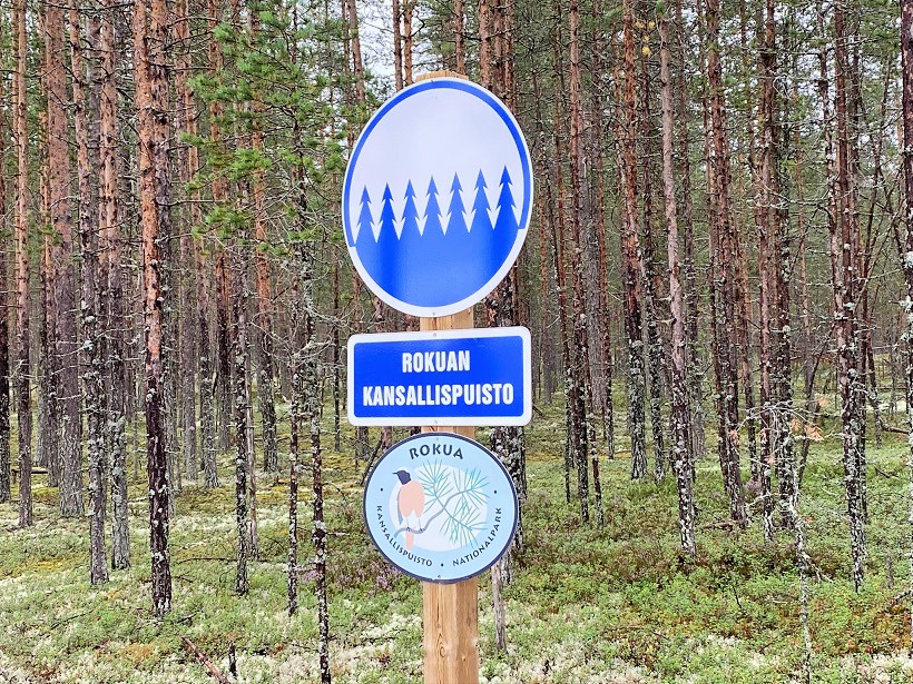 Rokuan kansallispuisto sign