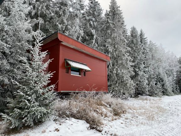 Deer hunting cabin