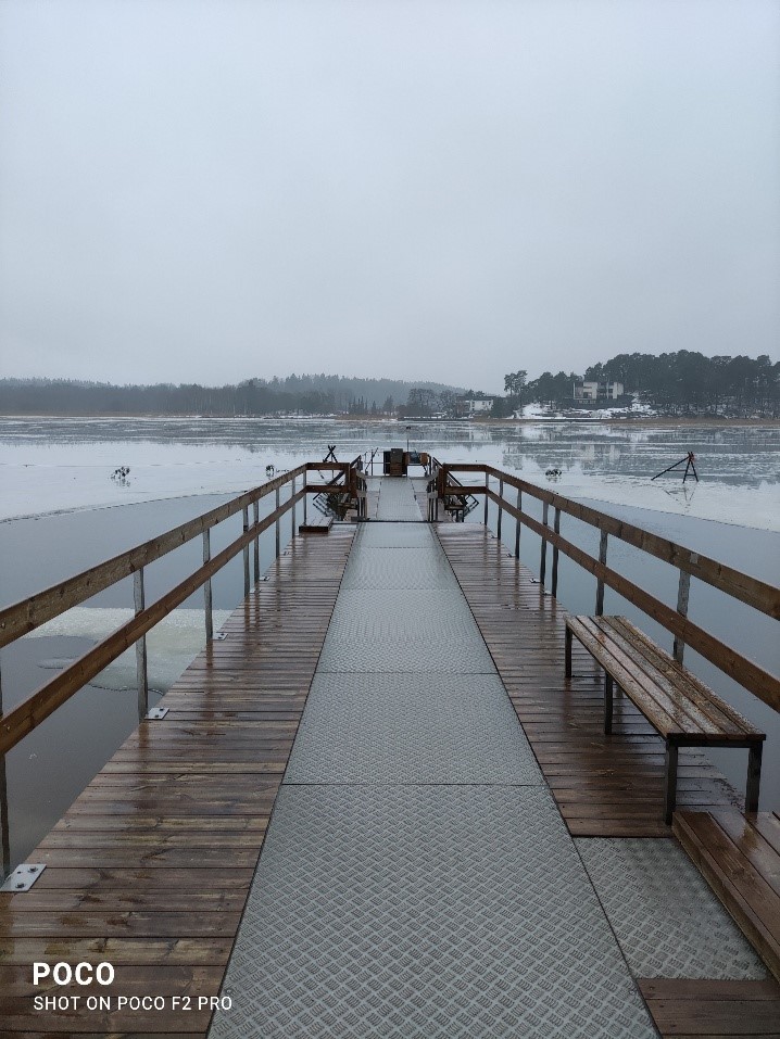 Ice swimming deck