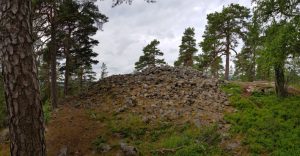 Viitankruunu Viitanmäki Salo hiidenkiuas muinaishauta burial mound heap tomb