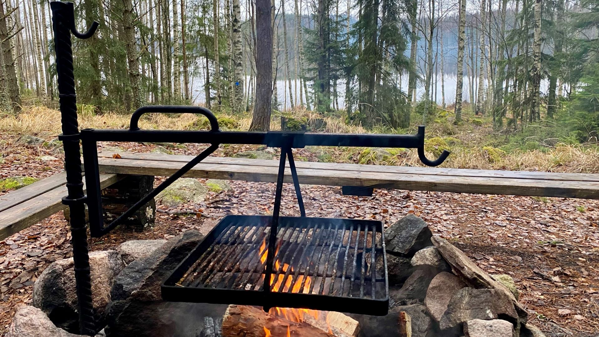 Onkimaanjärvi lean-to shelter