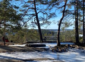 Vaarniemi nature trail in Kaarina