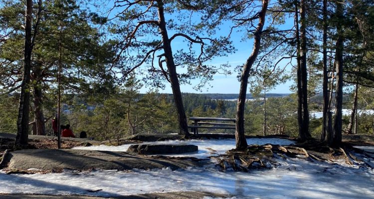 Vaarniemi nature trail in Kaarina