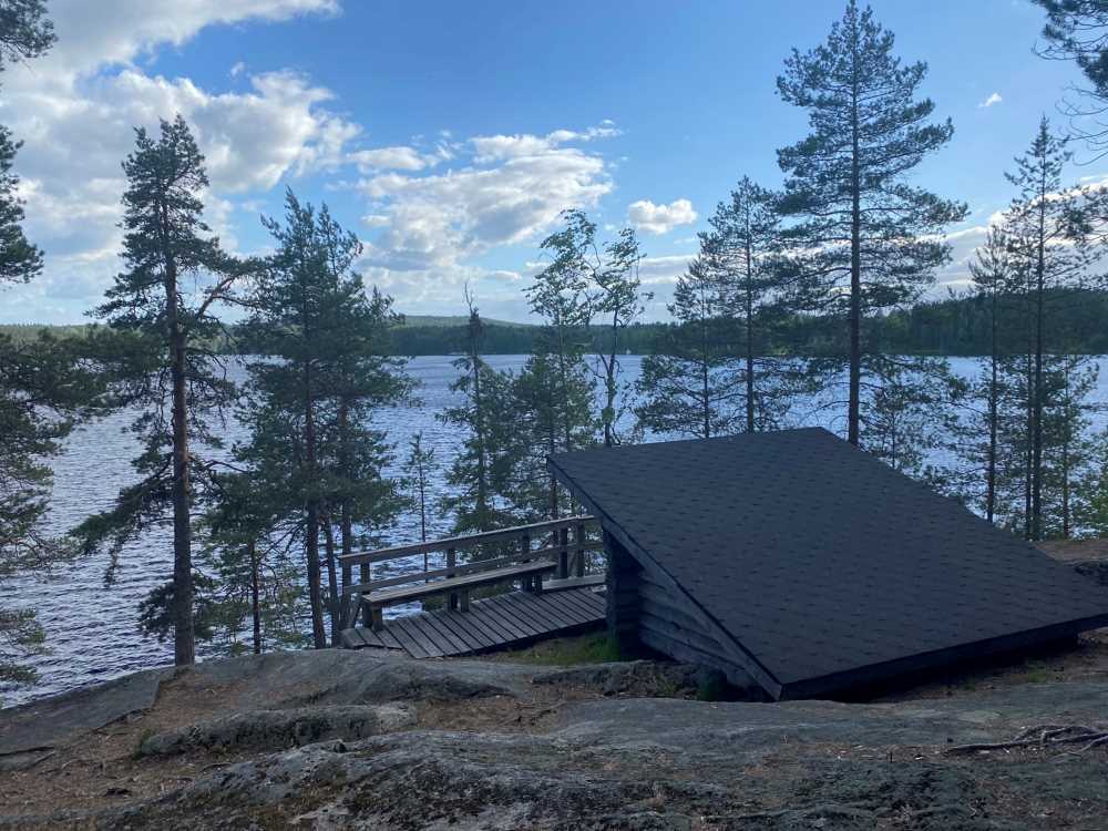 Nurminiemi lean-to shelter