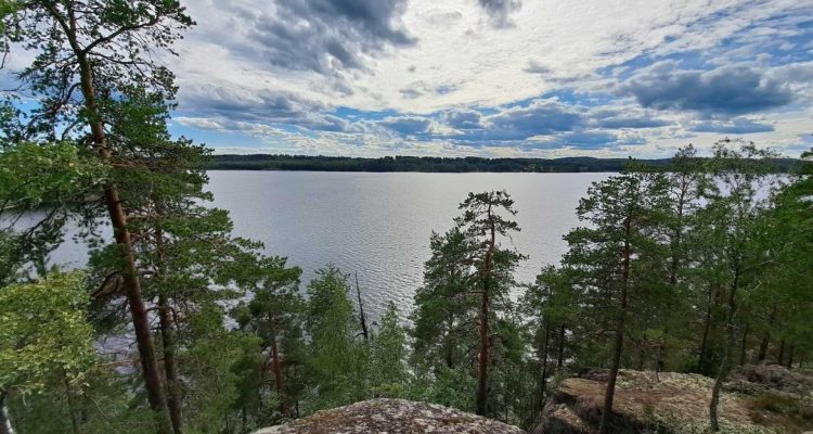 Vilkaharju nature trail