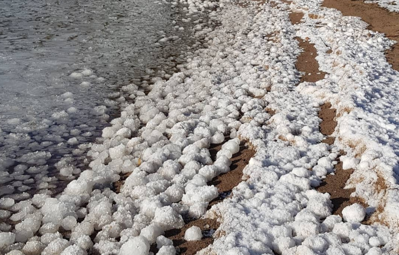 Ice balls, ball ice southern Finland 2019