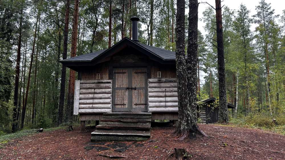 Metsäjärvi barbecue hut